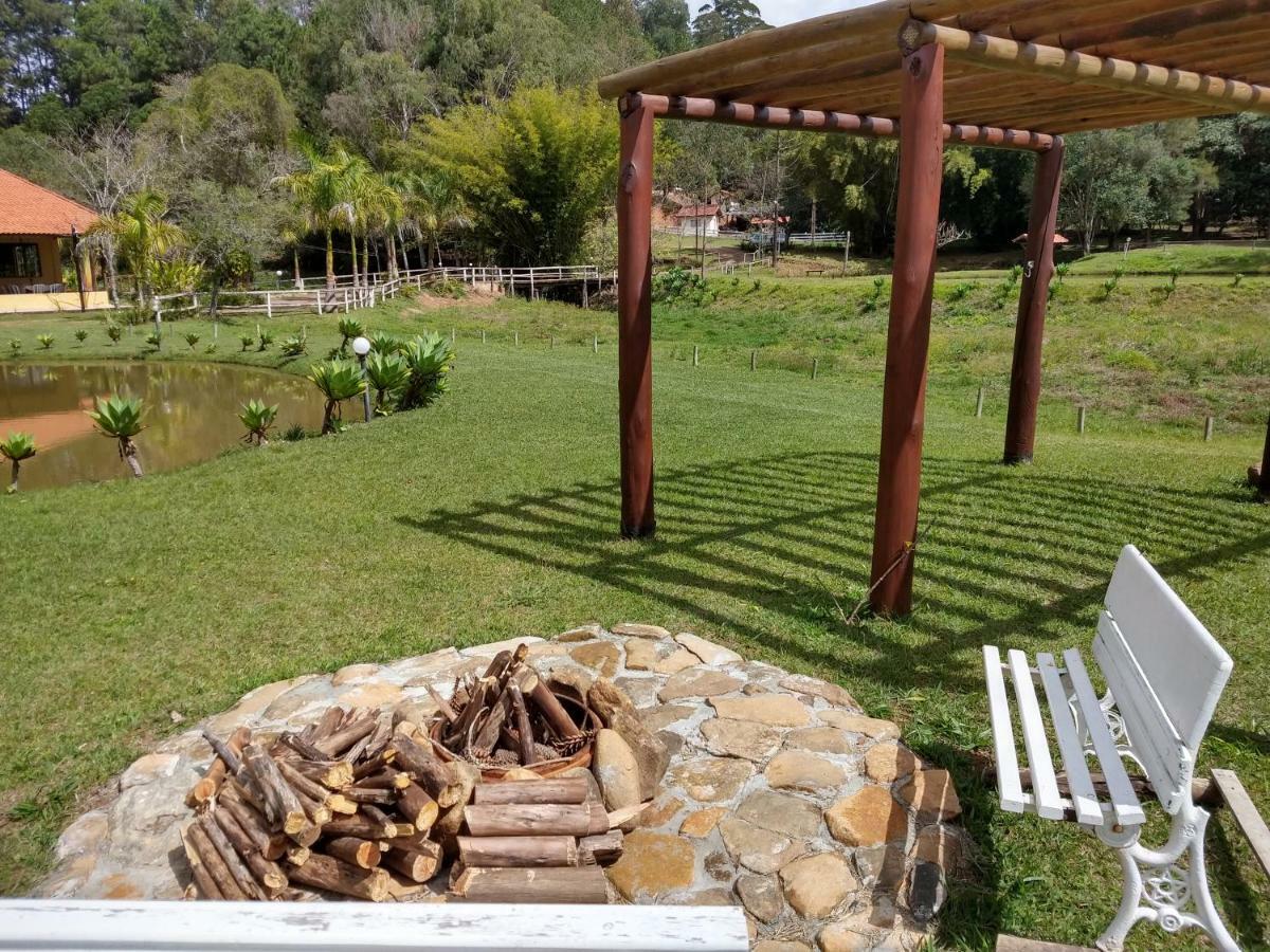 Pousada Colar De Ouro Chales Cunha Εξωτερικό φωτογραφία